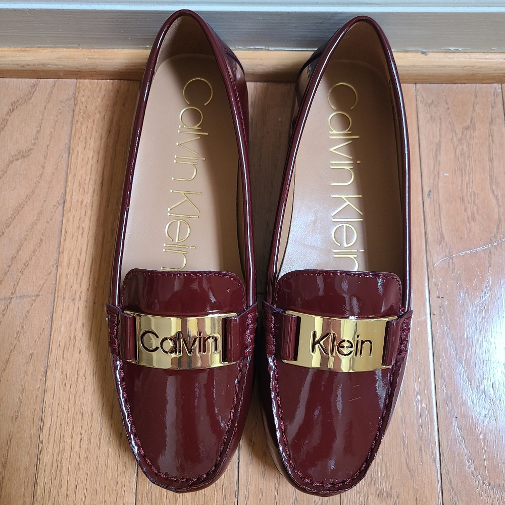 New Calvin Klein Burgundy Loafers Size 7.5